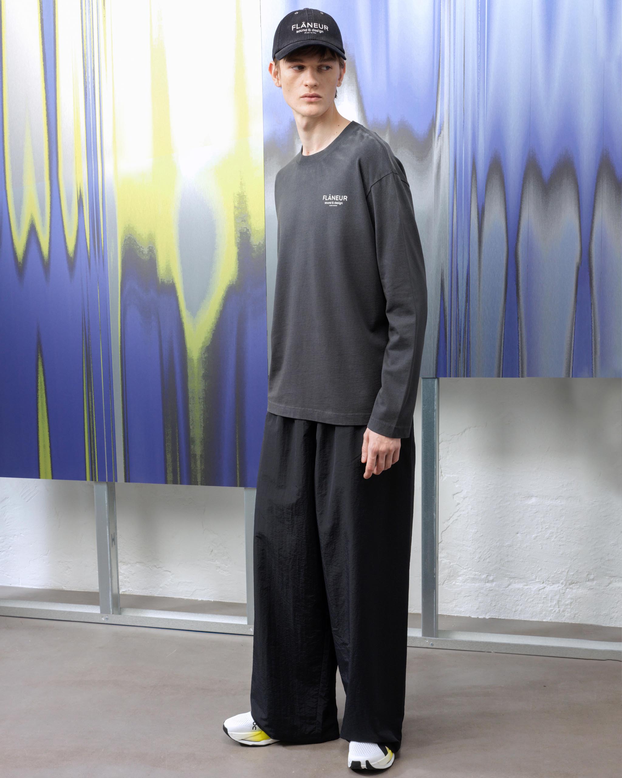 Sound & Design Studio Member Long Sleeve | Washed Black