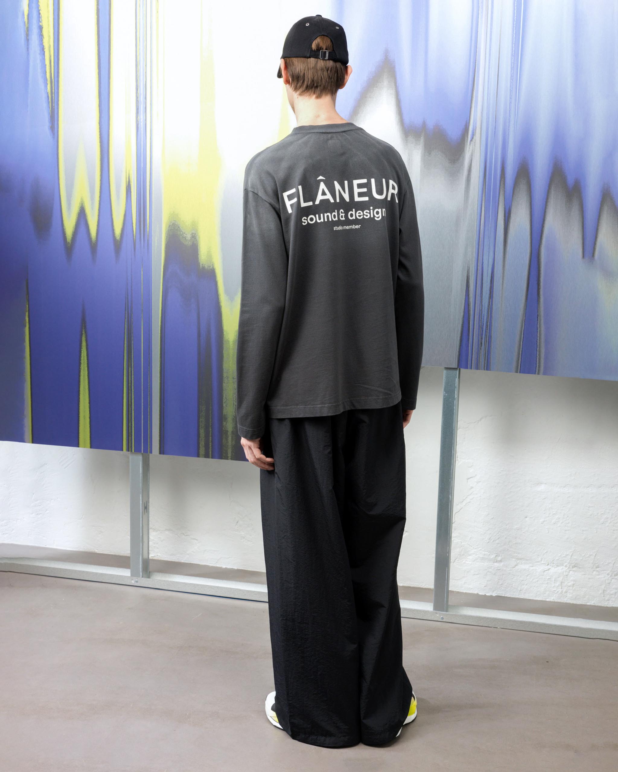 Sound & Design Studio Member Long Sleeve | Washed Black